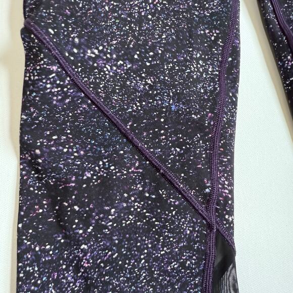 LULULEMON | Gait Keeper 7/8 Leggings in Cristalline Multi Galaxy Print | 4 - Picture 3 of 6